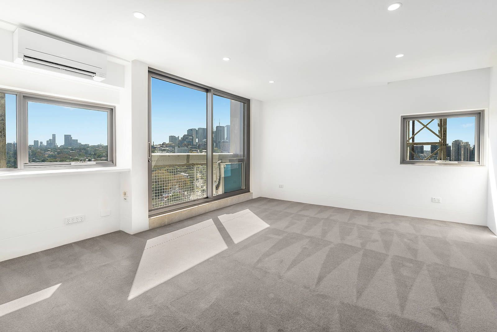 121/14-28 Blues Point Road, McMahons Point NSW 2060, Image 1