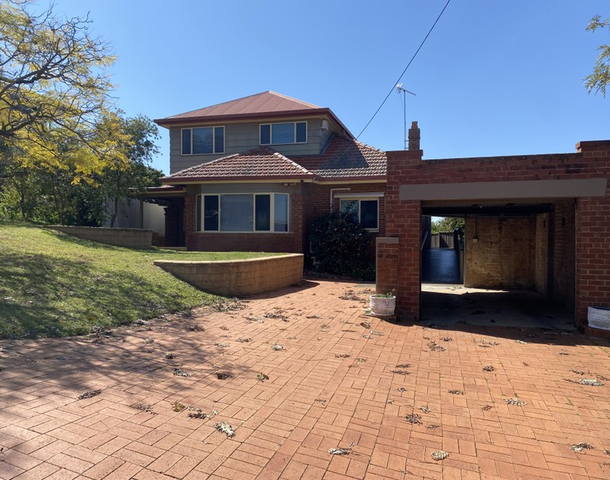 1 Hill Street, Parkes NSW 2870