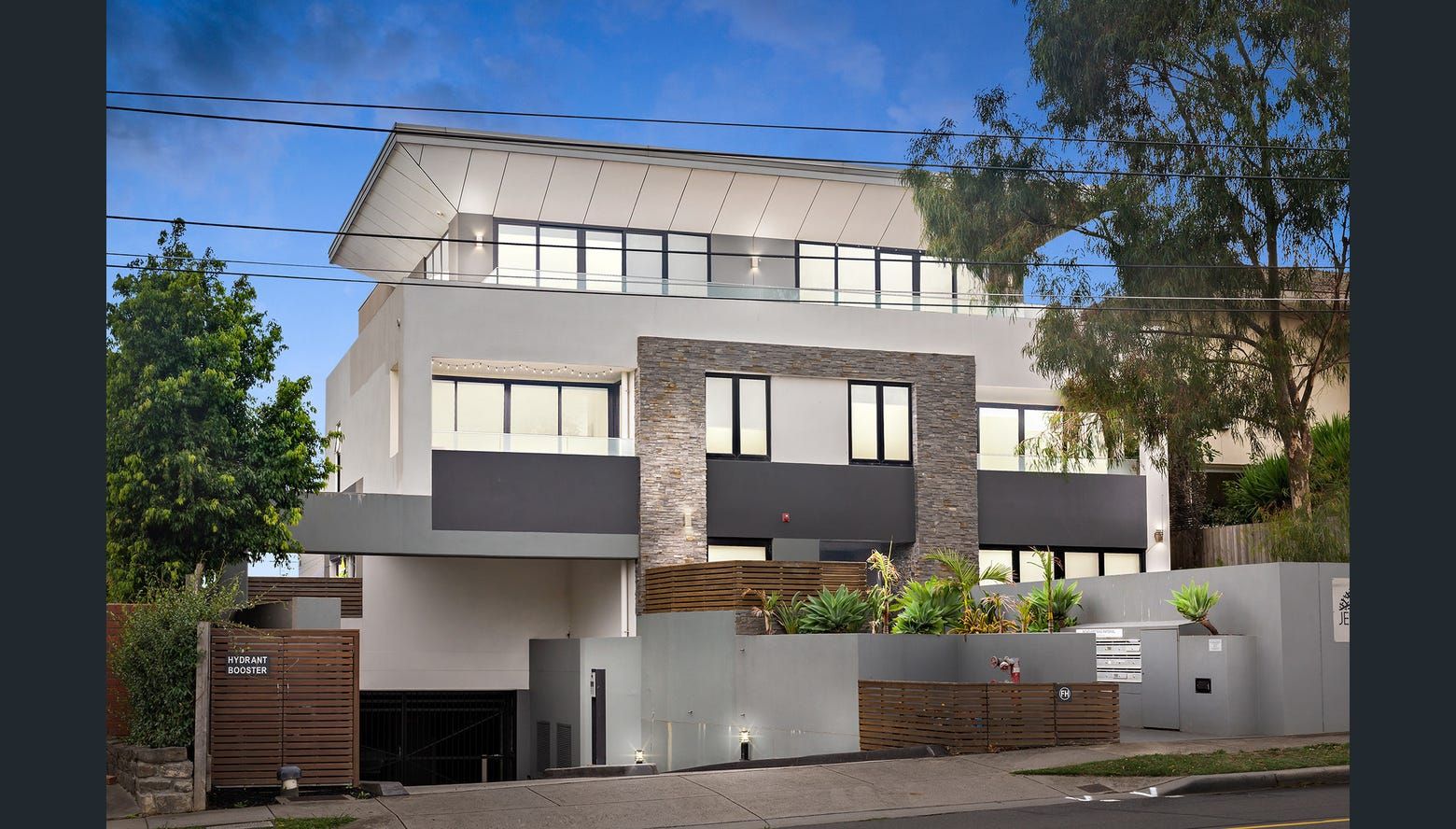 10-1295-toorak-road-camberwell-property-history-address-research