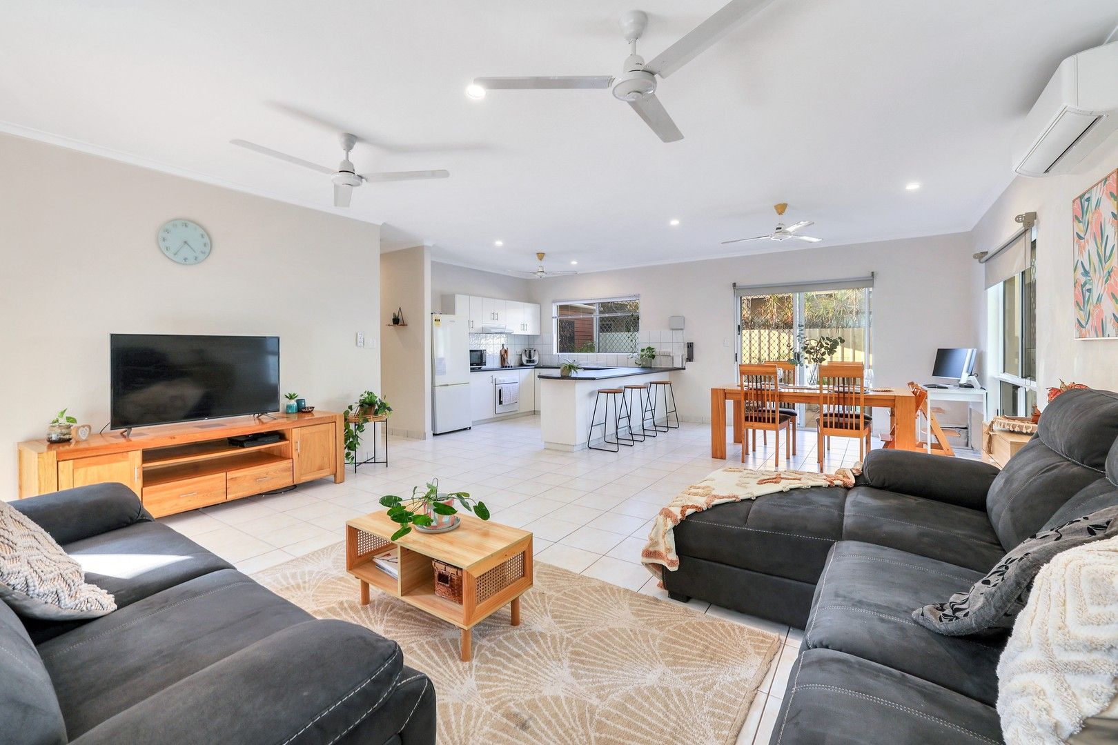 2/6 Cordia Court, Rosebery NT 0832, Image 2