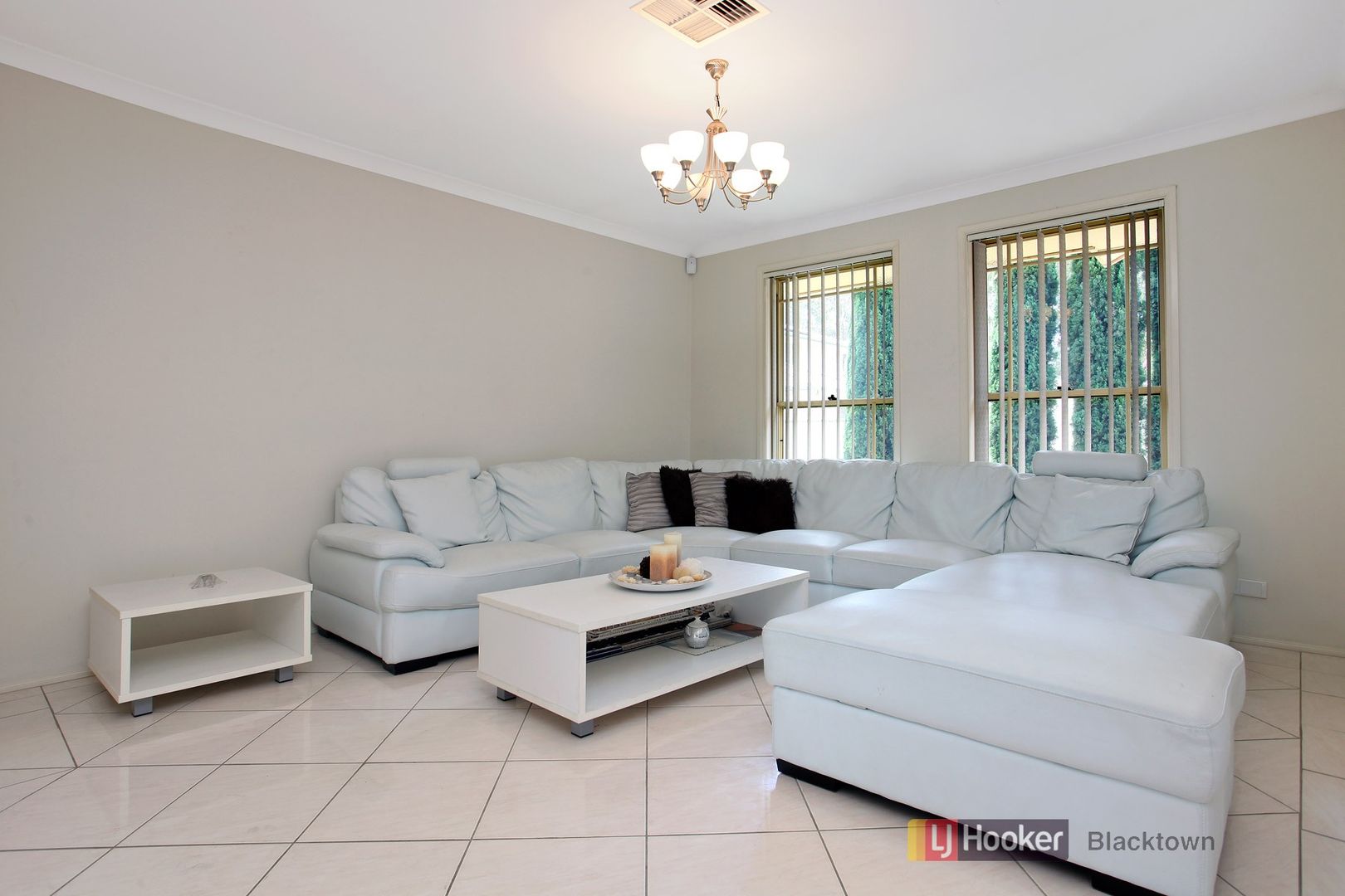 37 Huntley Drive, Blacktown NSW 2148, Image 2