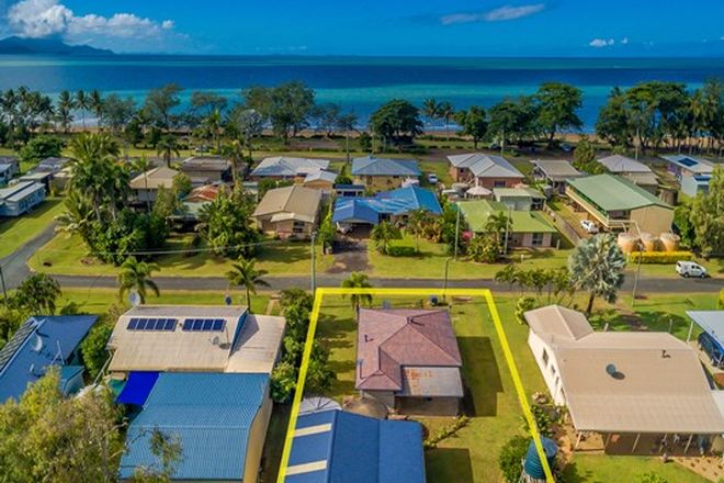 Picture of 11 Ti Tree Avenue, CONWAY BEACH QLD 4800