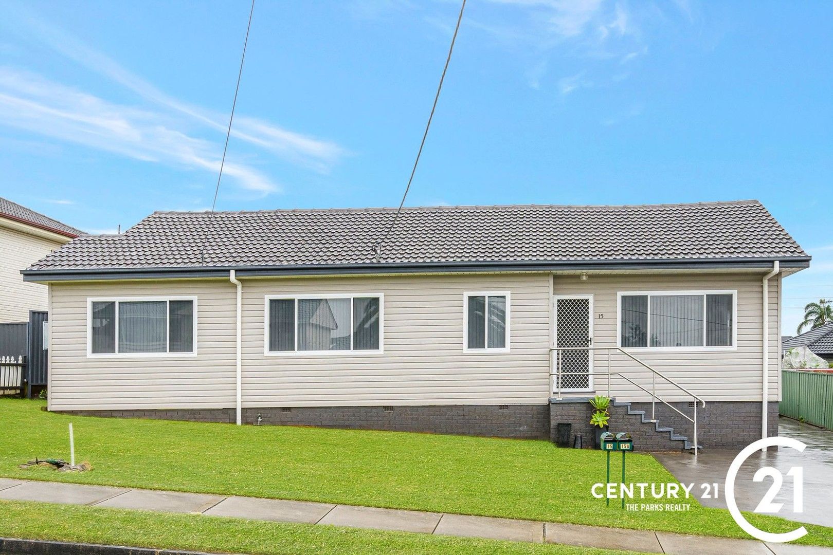 4 bedrooms House in 15 Brabyn Street FAIRFIELD WEST NSW, 2165