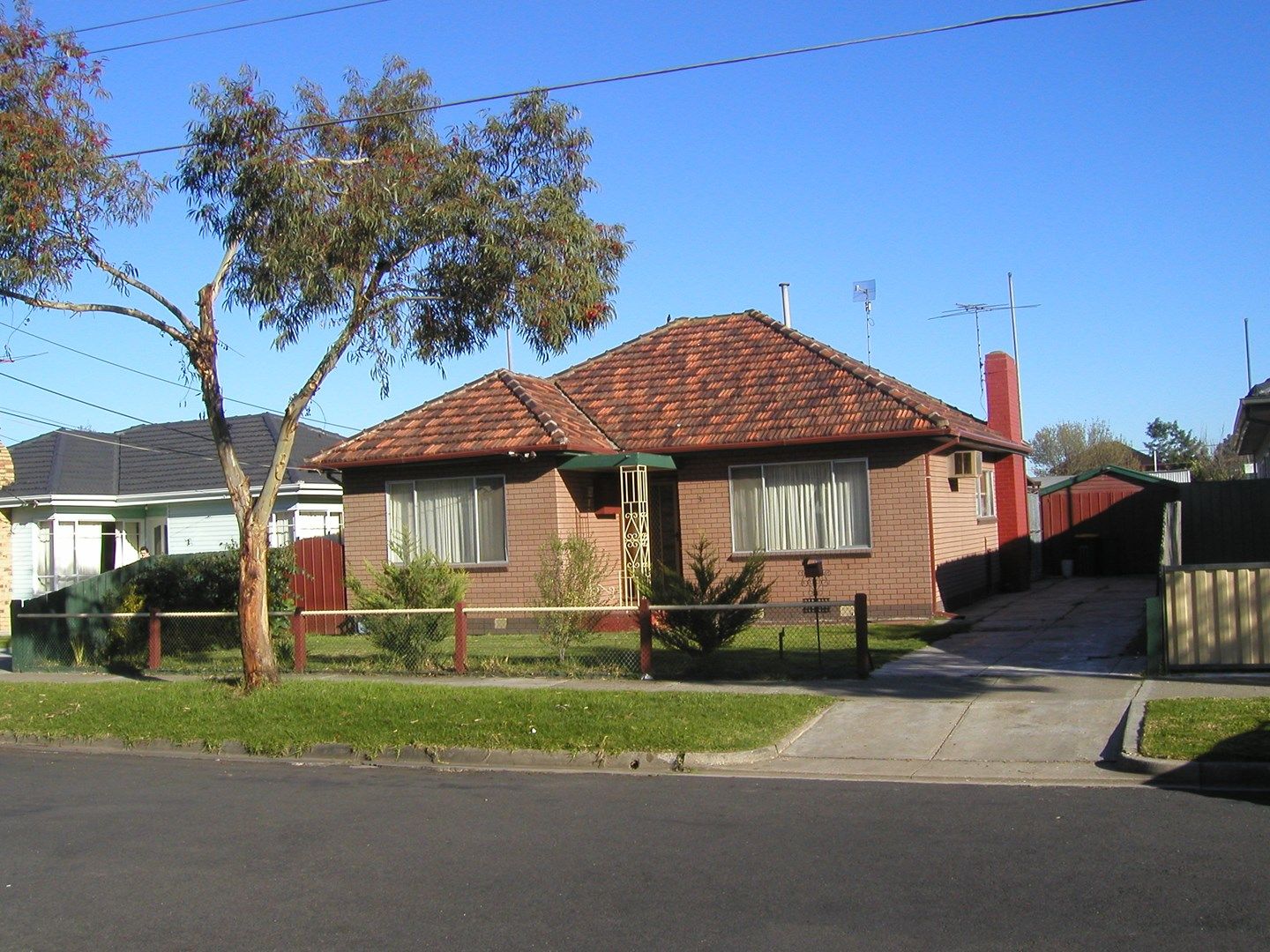 3 bedrooms House in 3 Charles Street SUNSHINE NORTH VIC, 3020