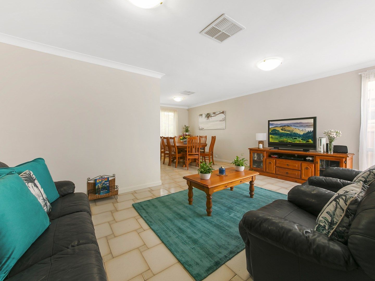 25 Tucks Road, Toongabbie NSW 2146, Image 1