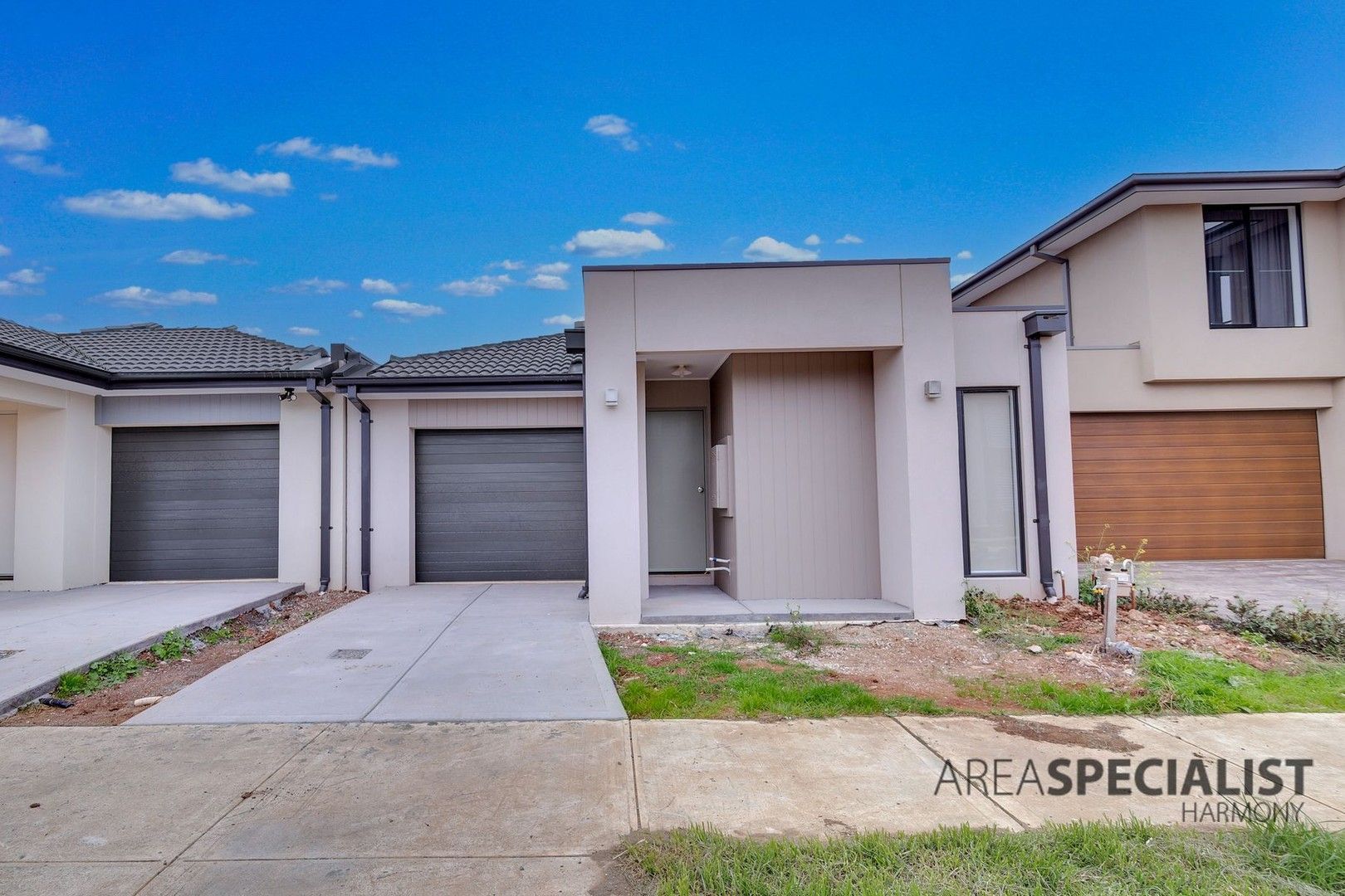 2 bedrooms House in 39 Journey Drive FRASER RISE VIC, 3336