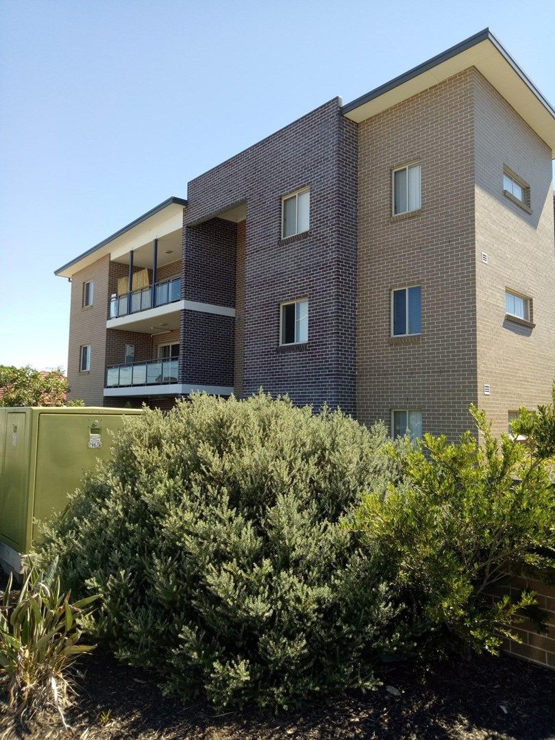 4/480-484 Woodville Rd, Guildford NSW 2161, Image 0