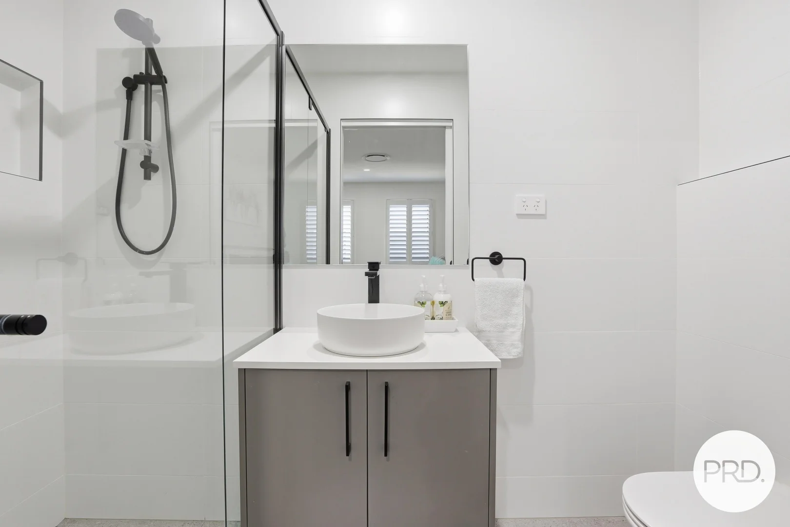 Additional image 8 of 6/73-75 Lake Entrance Road, Oak Flats NSW 2529