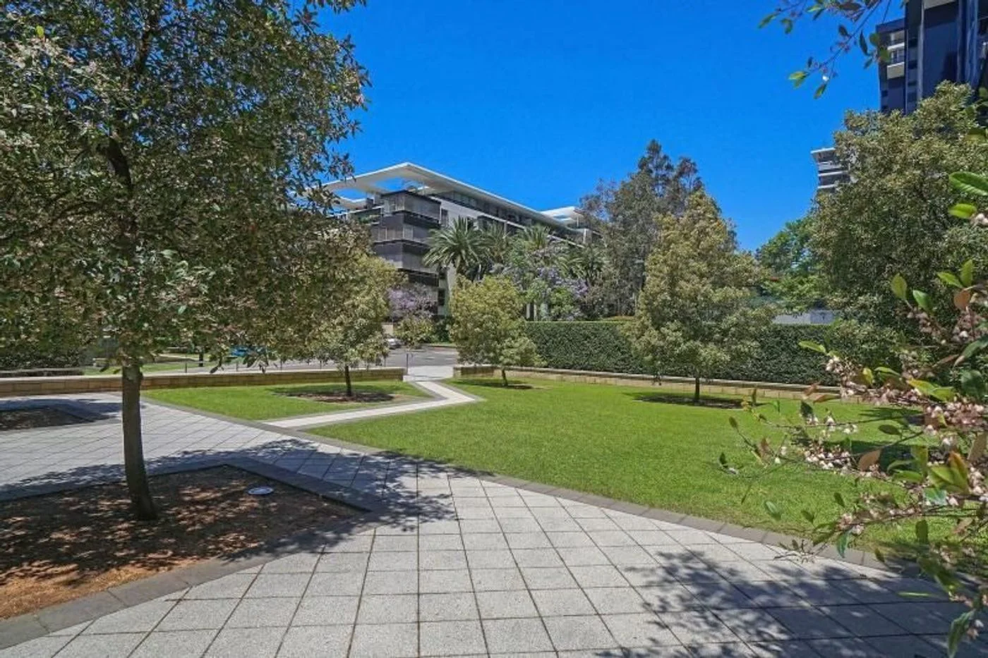 Additional image 5 of 906/7 Sterling Circuit, Camperdown NSW 2050