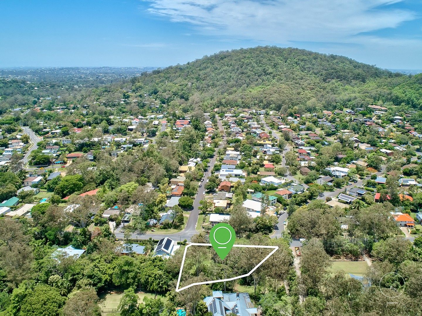 33 Paten Road, The Gap QLD 4061, Image 1