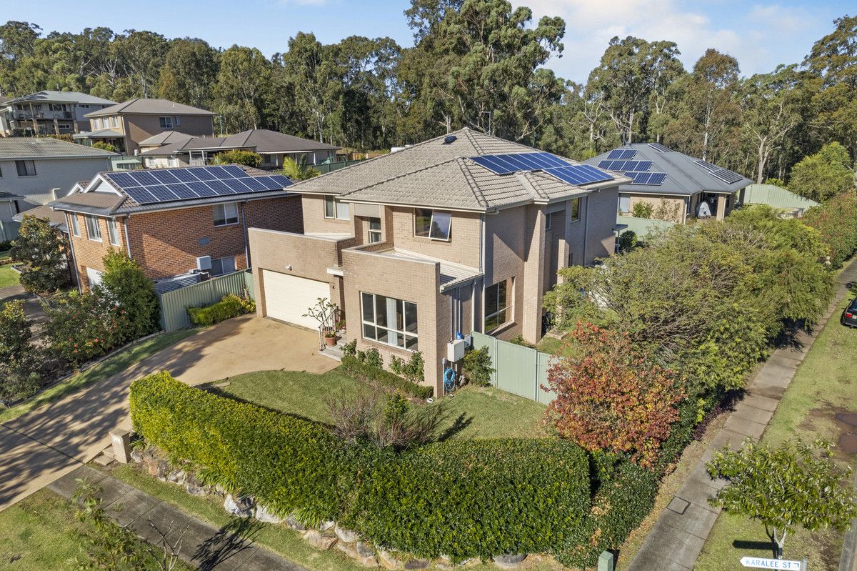 5 bedrooms House in 4 Lexington Avenue WADALBA NSW, 2259