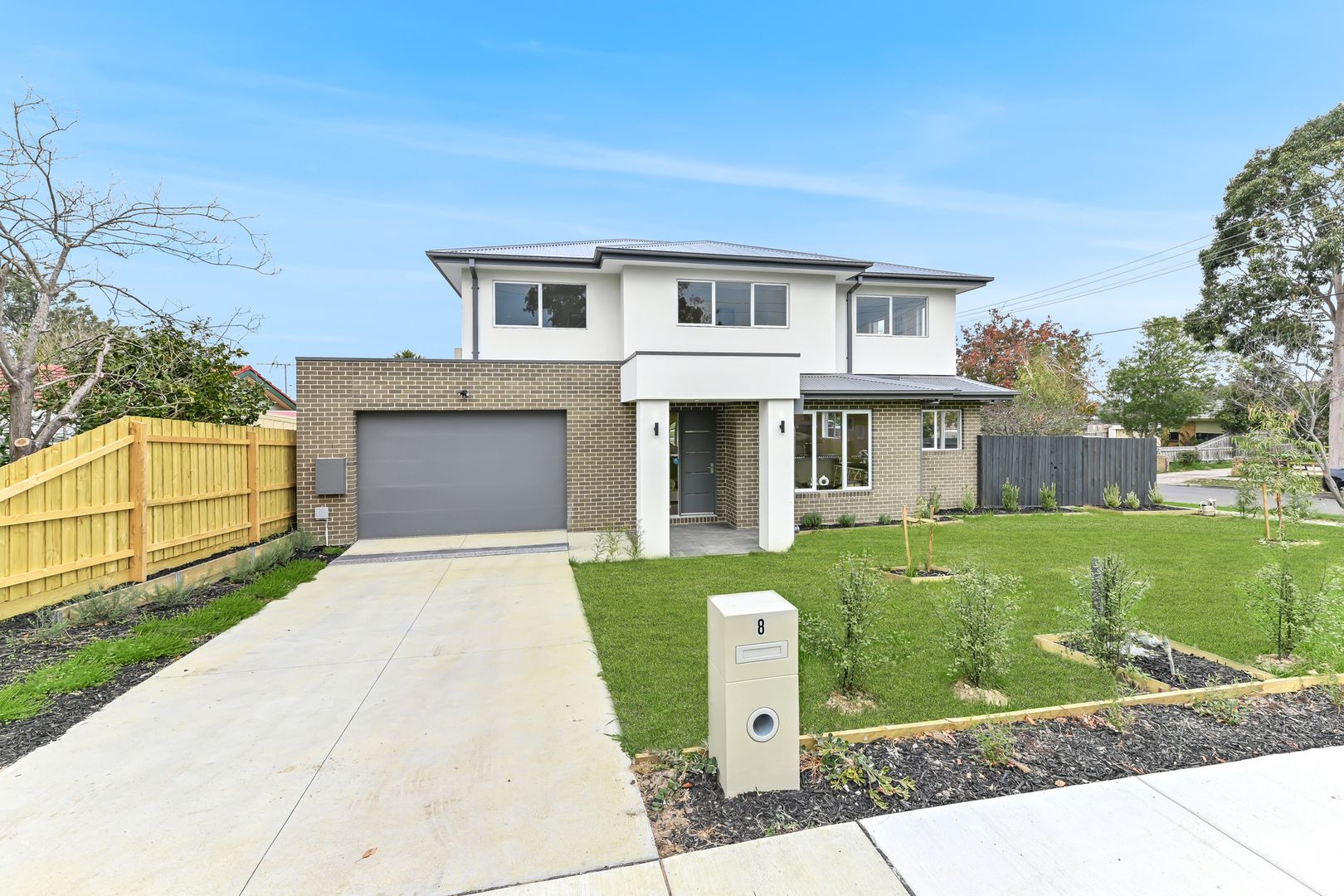 8 Seattle Court, Knoxfield VIC 3180, Image 1