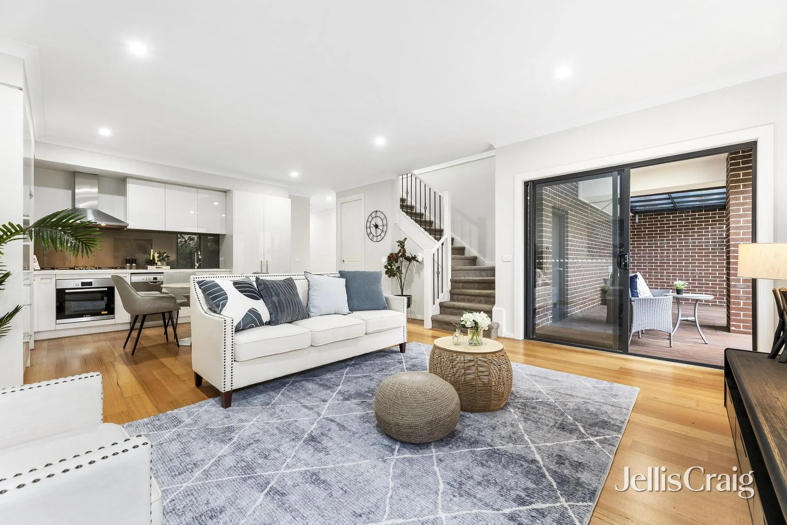 Additional image 4 of 5B Jacqueline Road, Mount Waverley VIC 3149