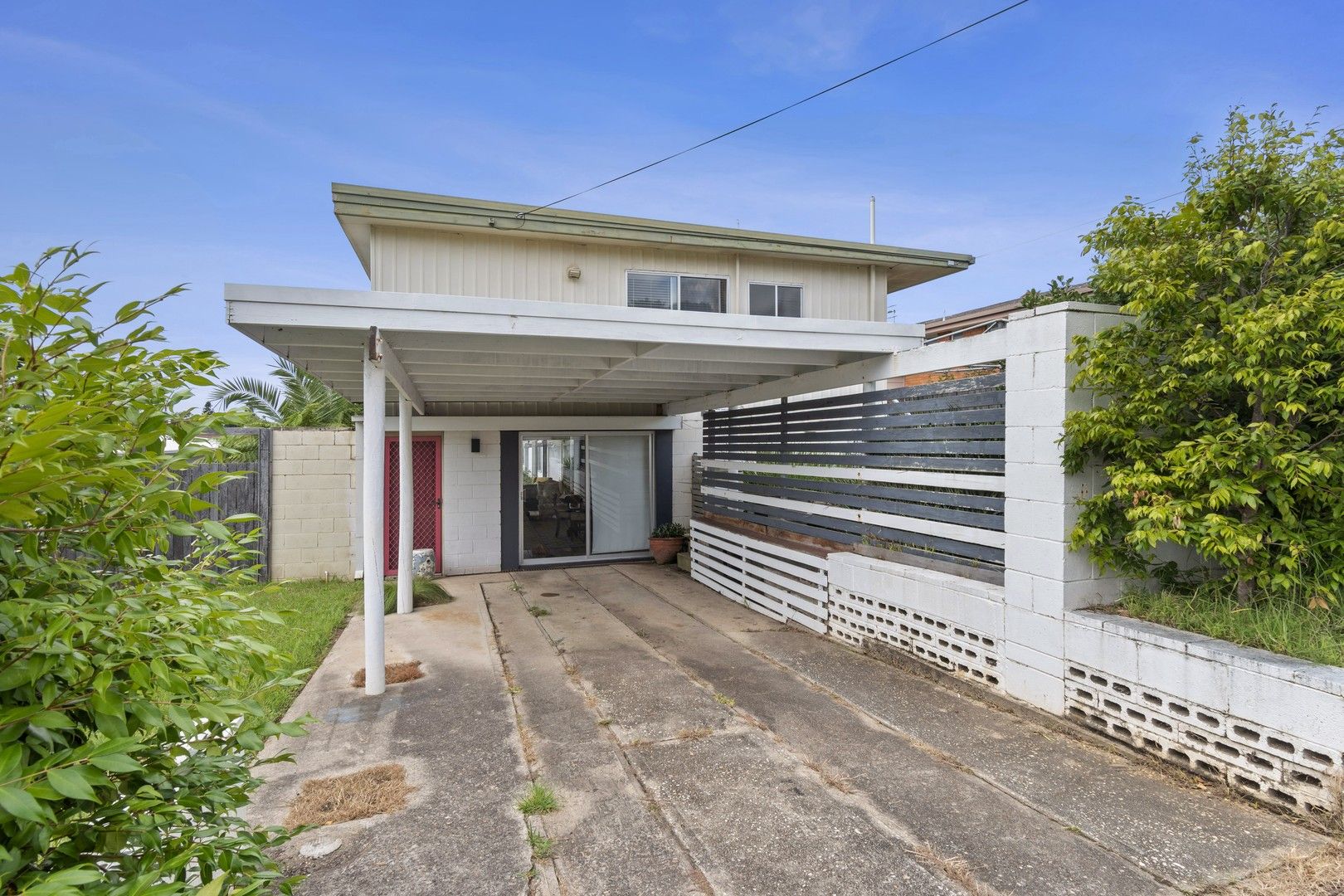 9 Yugura Street, Malua Bay NSW 2536 House For Rent 580 Domain