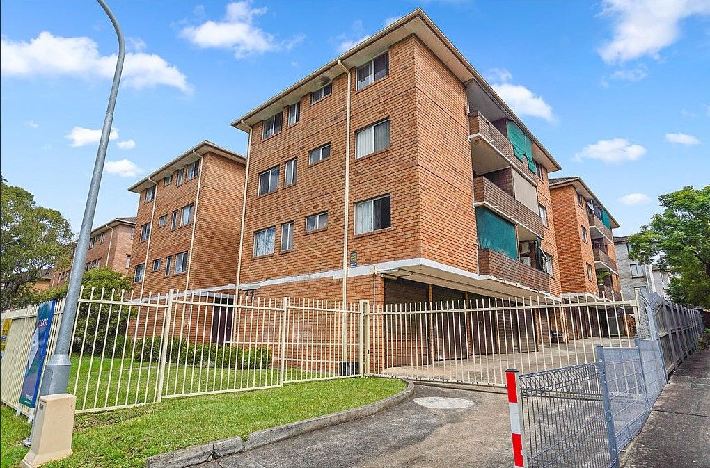 2 bedrooms Apartment / Unit / Flat in 7/11 Forbes Street LIVERPOOL NSW, 2170