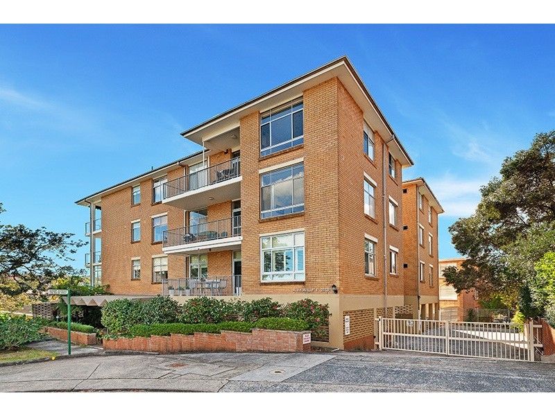2 bedrooms Apartment / Unit / Flat in 1/23 McLeod Street MOSMAN NSW, 2088