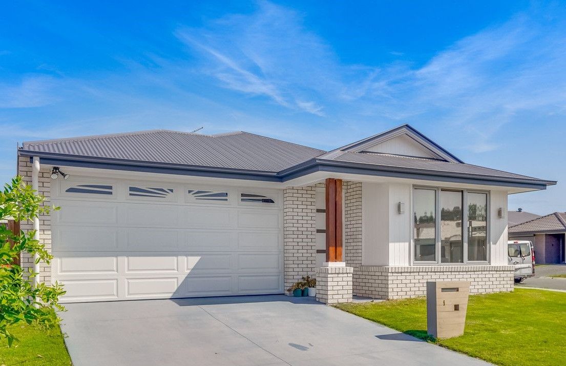 4 bedrooms House in 1 Esk Street SOUTH MACLEAN QLD, 4280