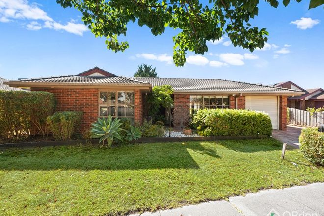 Picture of 12 Scarborough Drive, NARRE WARREN SOUTH VIC 3805