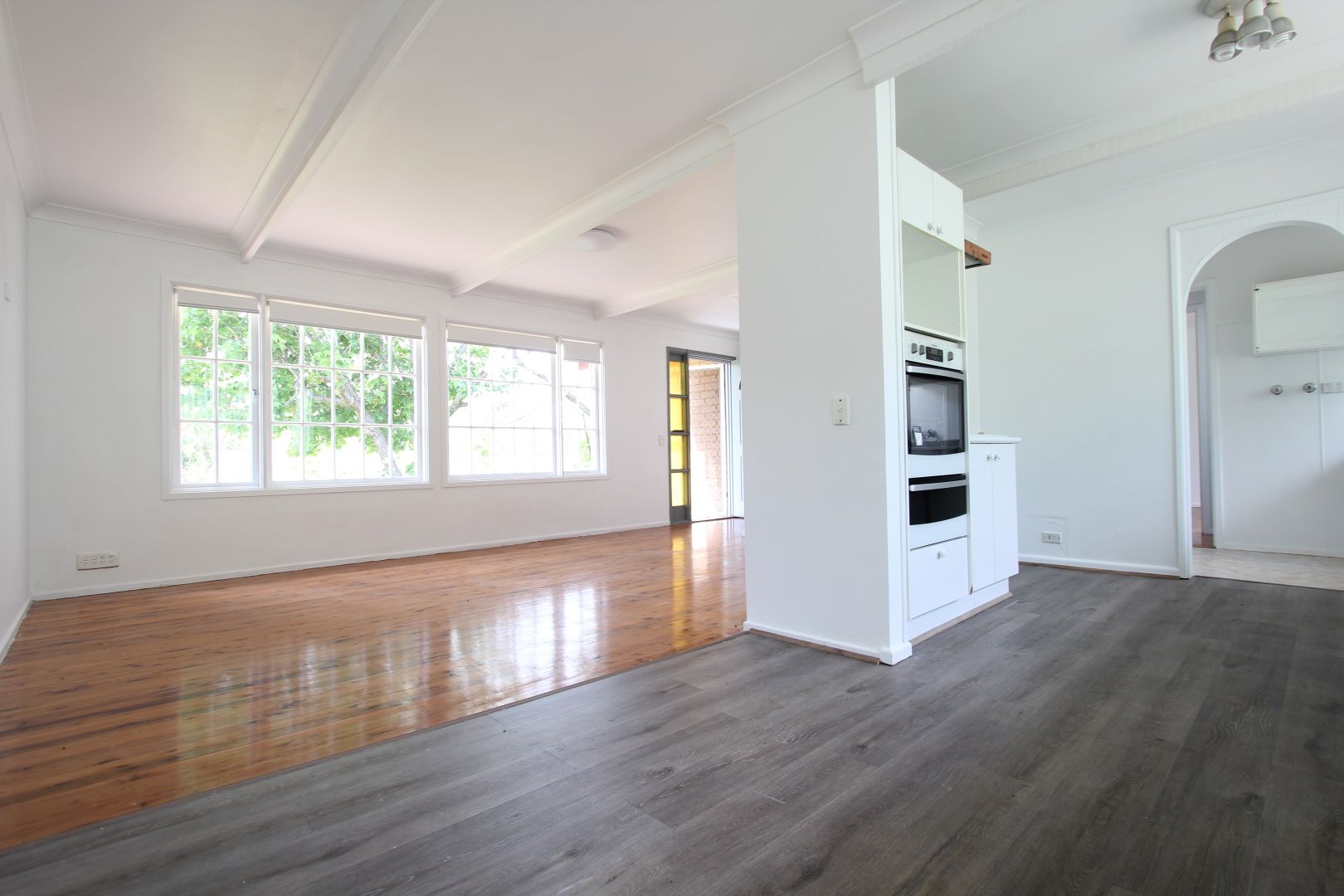 35 Greenoaks Avenue, Bradbury NSW 2560 House For Rent 400 Domain