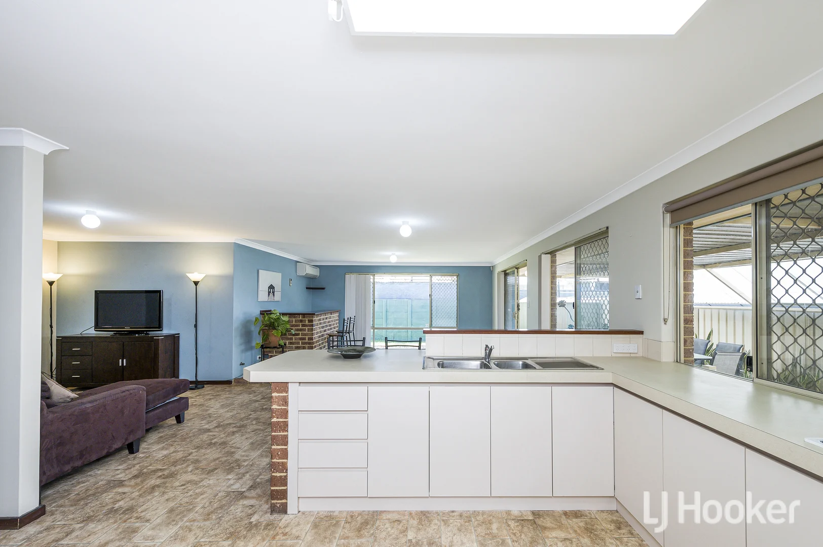 Additional image 6 of 14 Vanilla Glade, Kenwick WA 6107