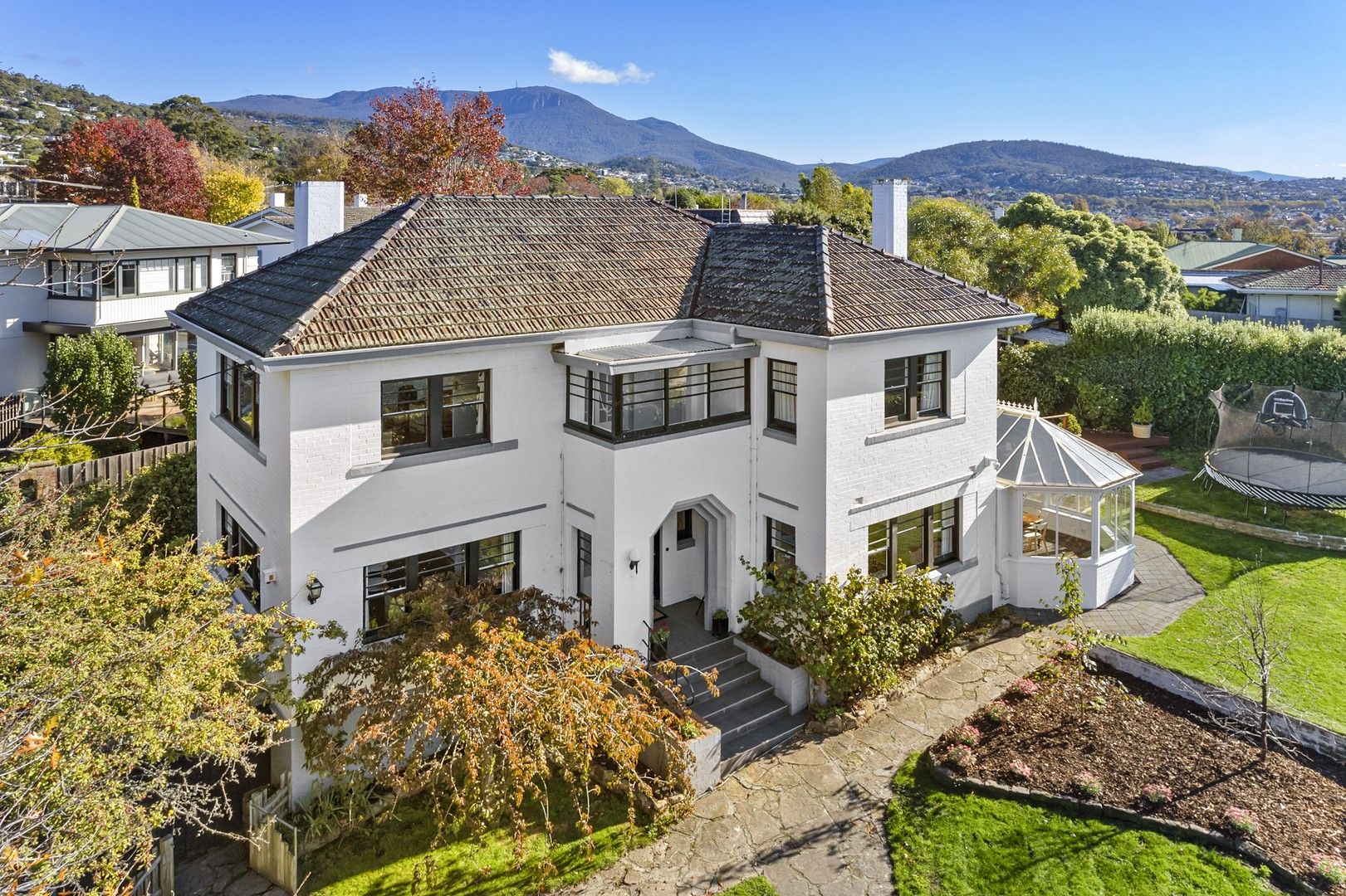 4 bedrooms House in 19 Waimea Avenue SANDY BAY TAS, 7005