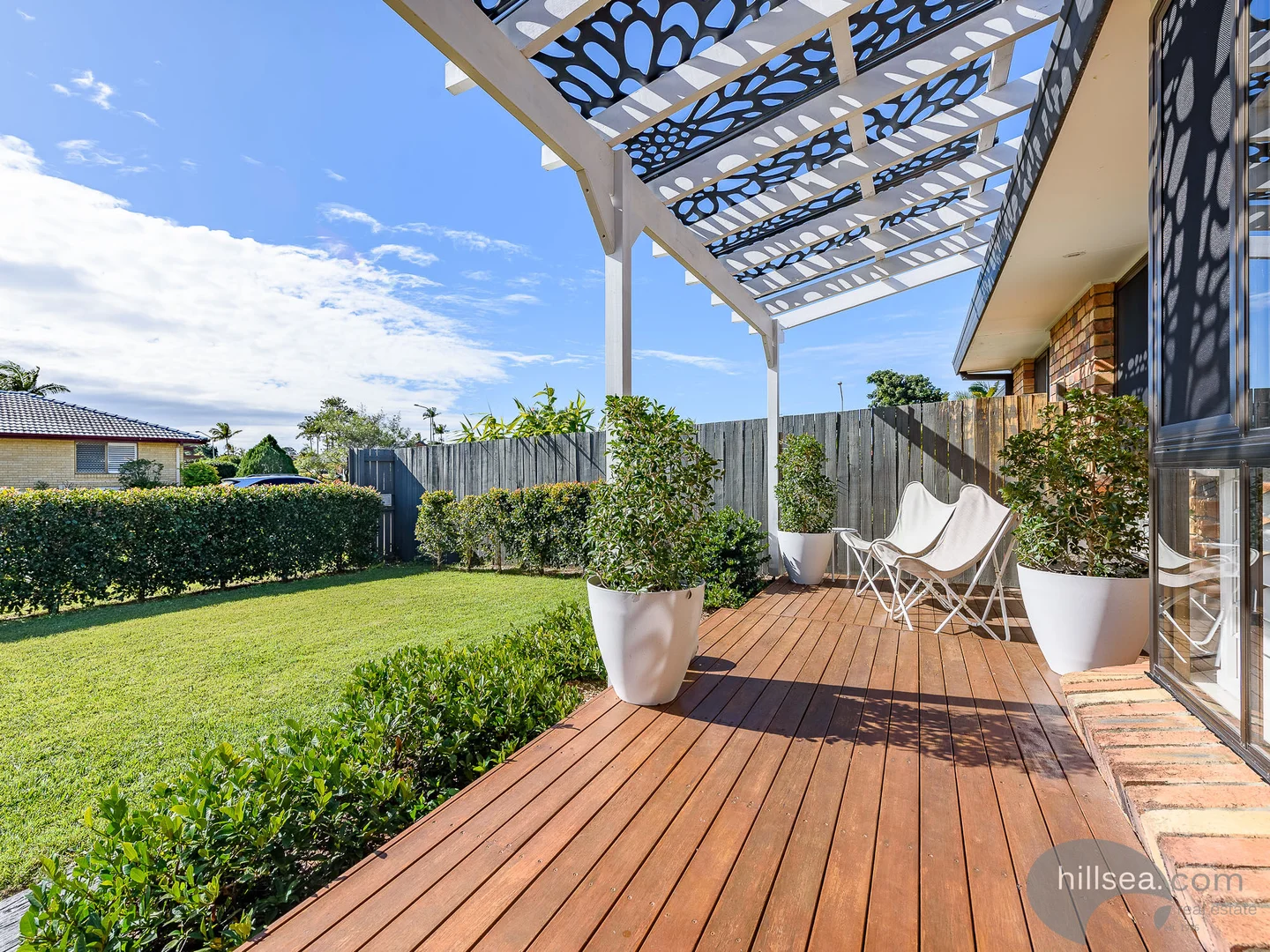 Additional image 10 of 2/2 Warrie Close, Paradise Point QLD 4216