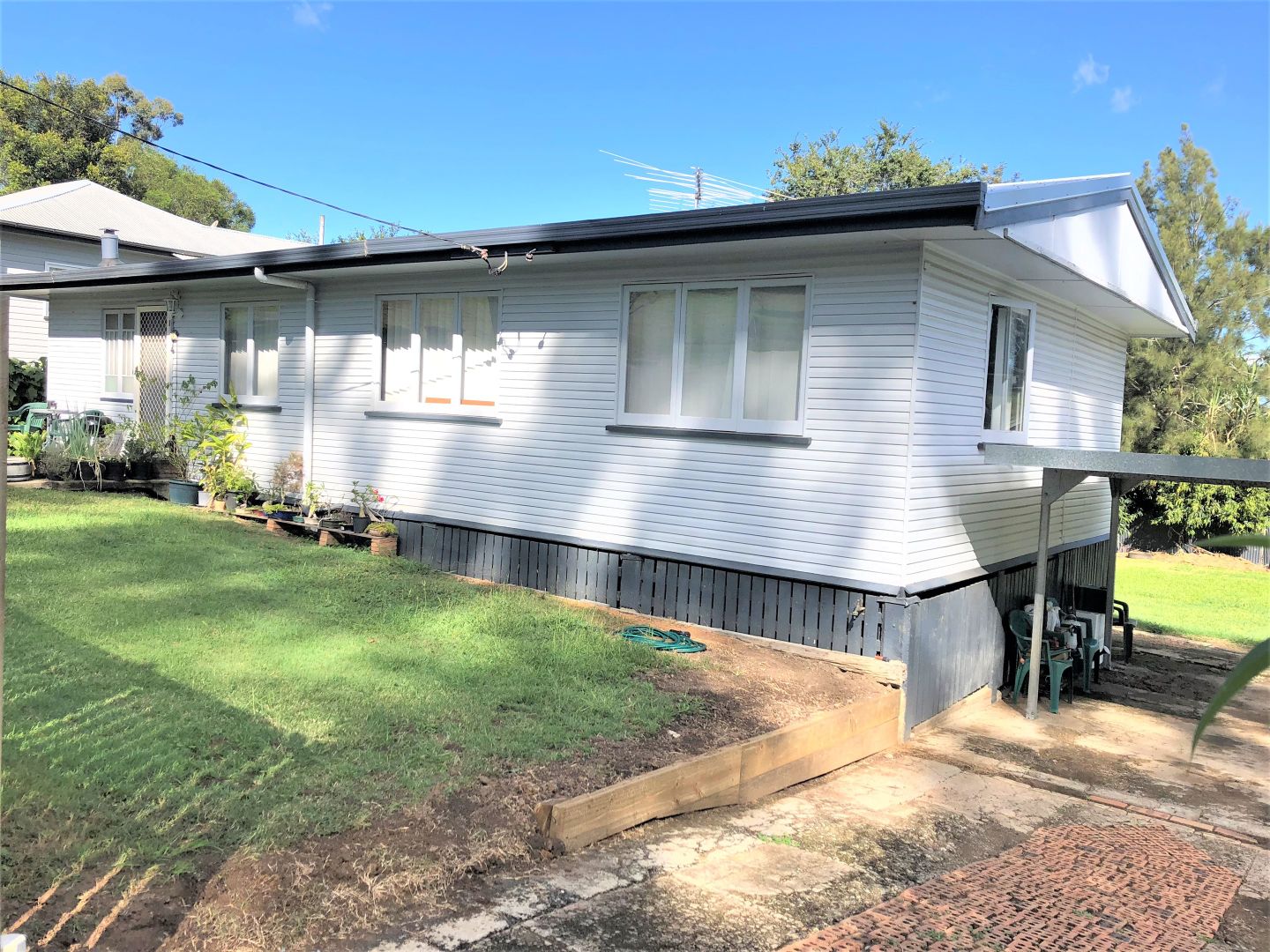 33 Row Street, Kilcoy Property History & Address Research Domain