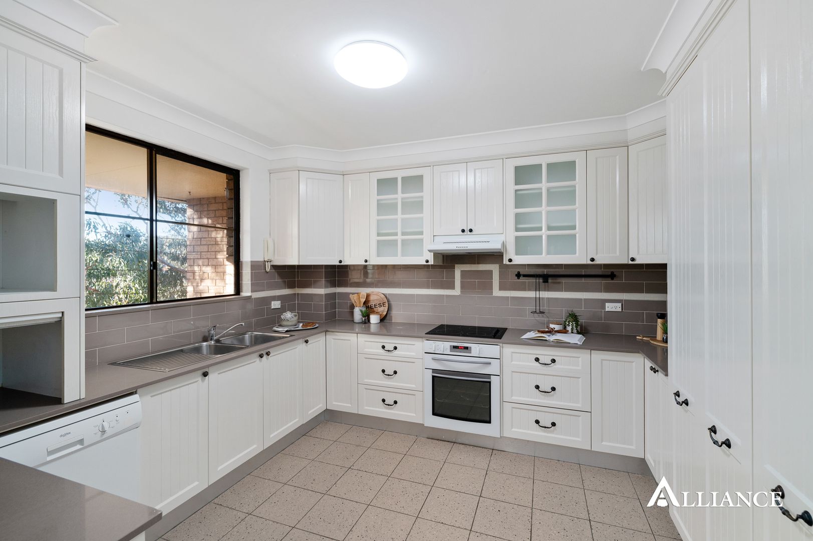 28/8-14 Swan Street, Revesby NSW 2212, Image 2