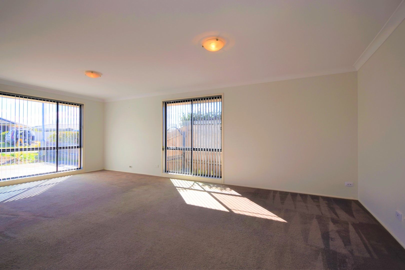 35 Eucalyptus Avenue, Worrigee NSW 2540, Image 1