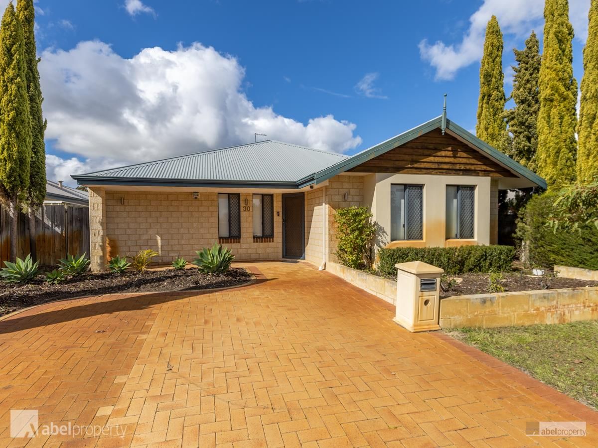 3 bedrooms House in 30 Thundelarra ELLENBROOK WA, 6069