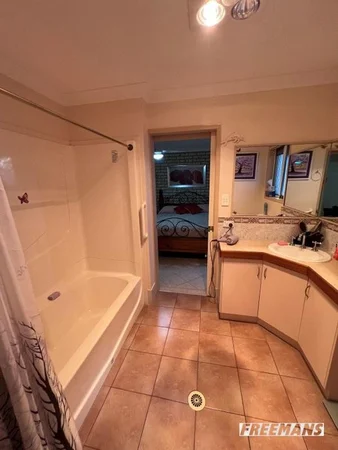 Additional image 14 of 42 Windsor Circle, Kingaroy QLD 4610