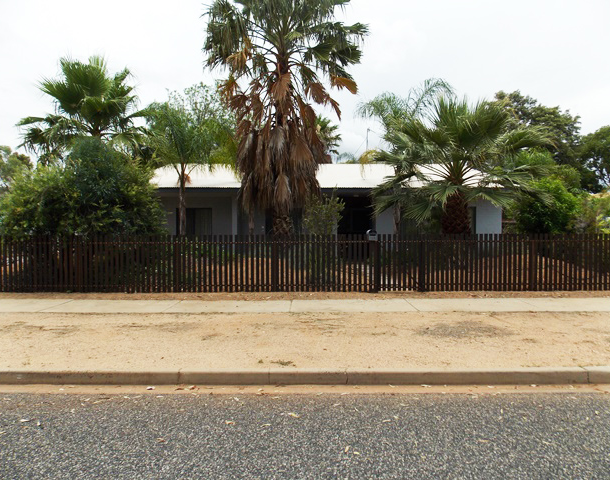 118 Stuart Highway, Braitling NT 0870