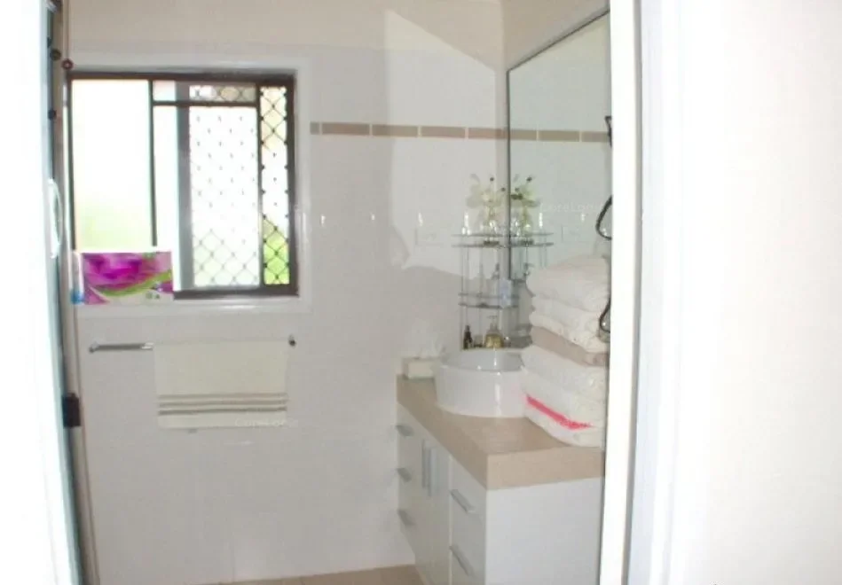 Additional image 7 of 8b/3 Guinevere Court, Bethania QLD 4205