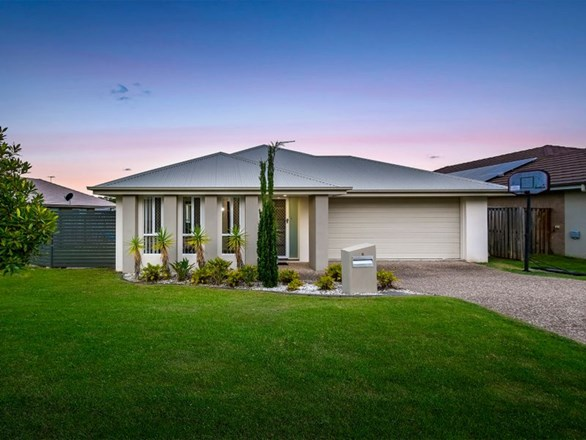 8 Pisces Court, Coomera QLD 4209