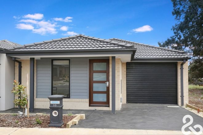 Picture of 10 Odette Way, SOUTH MORANG VIC 3752