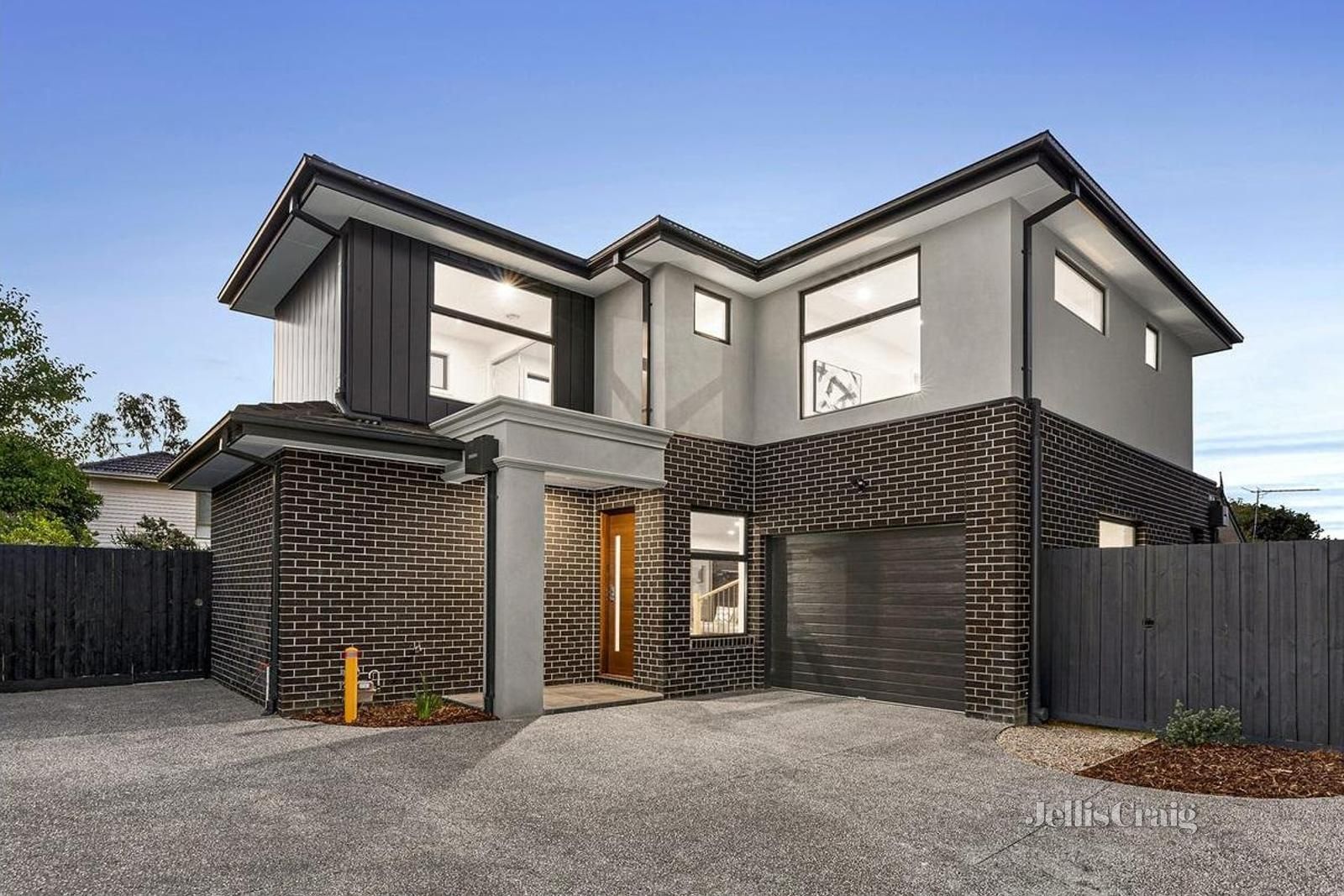 2/50 Lawrence Street, Blackburn South VIC 3130 Domain