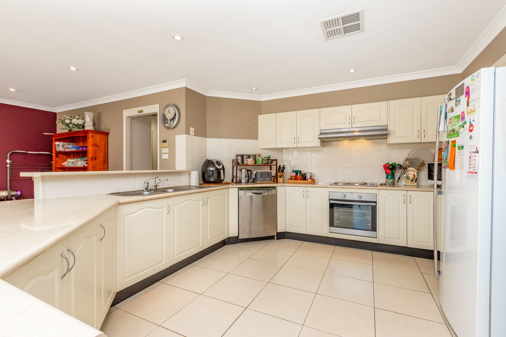 37 Aub Upward Close, Singleton NSW 2330, Image 2