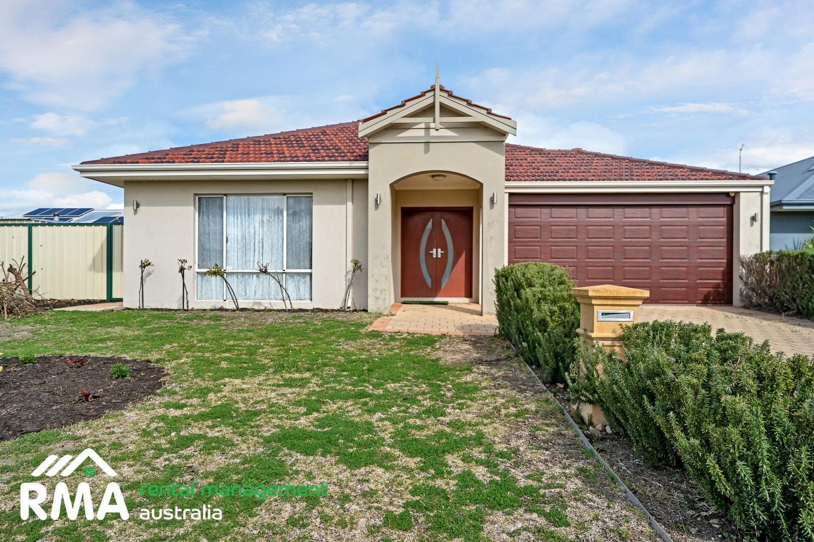 3 Johnsonia Bend, Hammond Park WA 6164 House For Rent 800 Domain