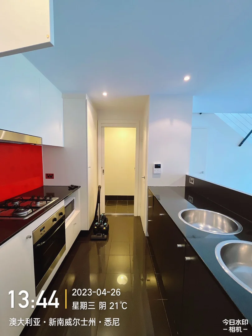 Additional image 10 of 3 Victoria Park Parade, Zetland NSW 2017