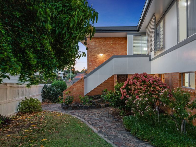 241 Denham Street, The Range QLD 4700, Image 2