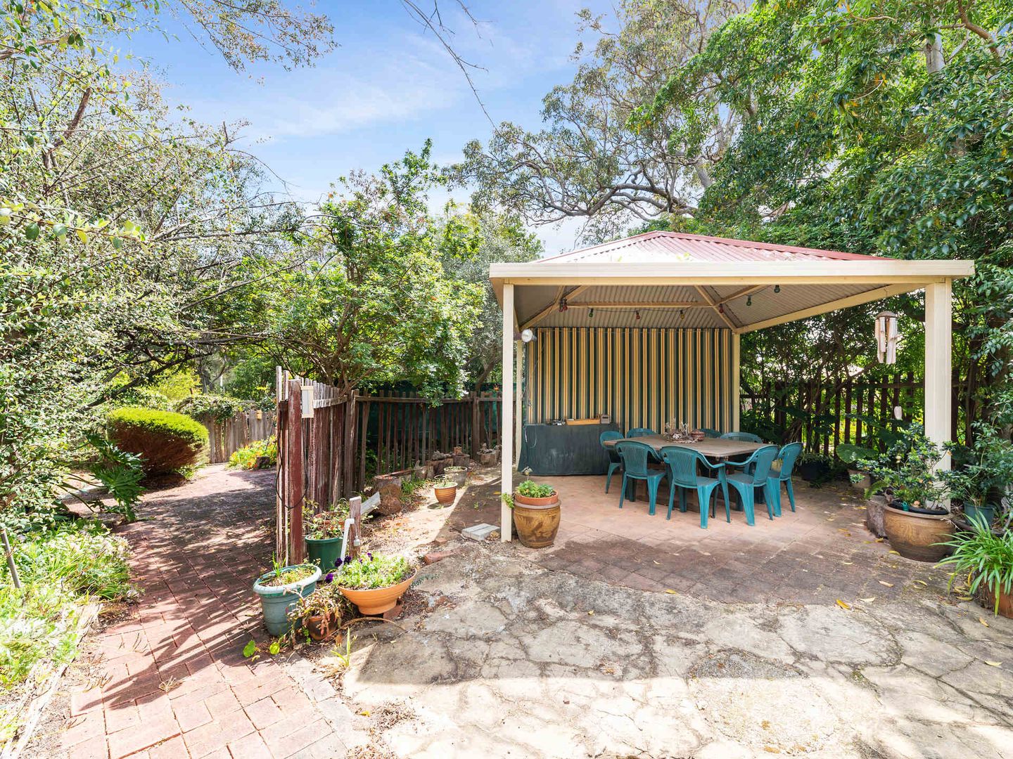 5 Over Avenue, Lesmurdie WA 6076, Image 2