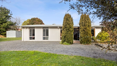 Picture of 11 Barbara Street, WOODEND VIC 3442