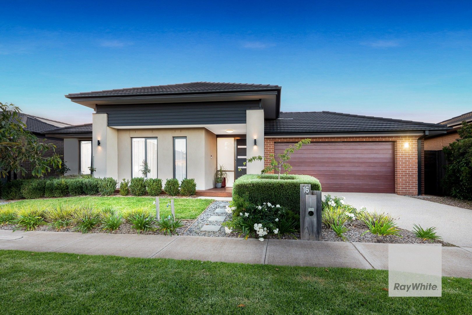 16 Ferneley View, Aintree VIC 3336, Image 0
