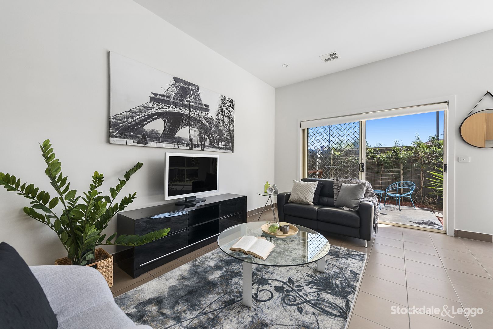 2B Tarana Avenue, Glenroy VIC 3046, Image 2