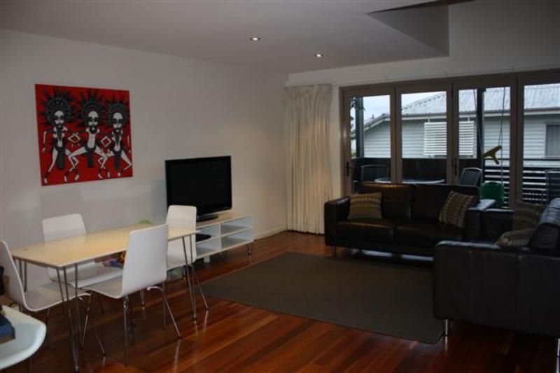 2/178 Stratton Tce, Manly QLD 4179, Image 2