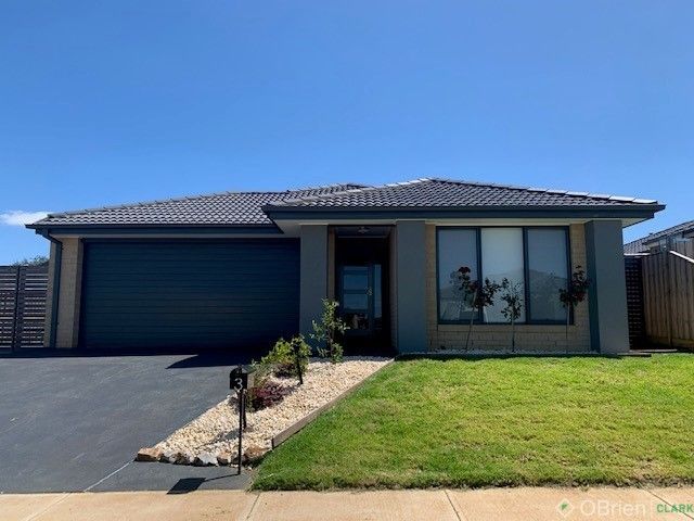 3 bedrooms House in 3 Lantana  Avenue WARRAGUL VIC, 3820