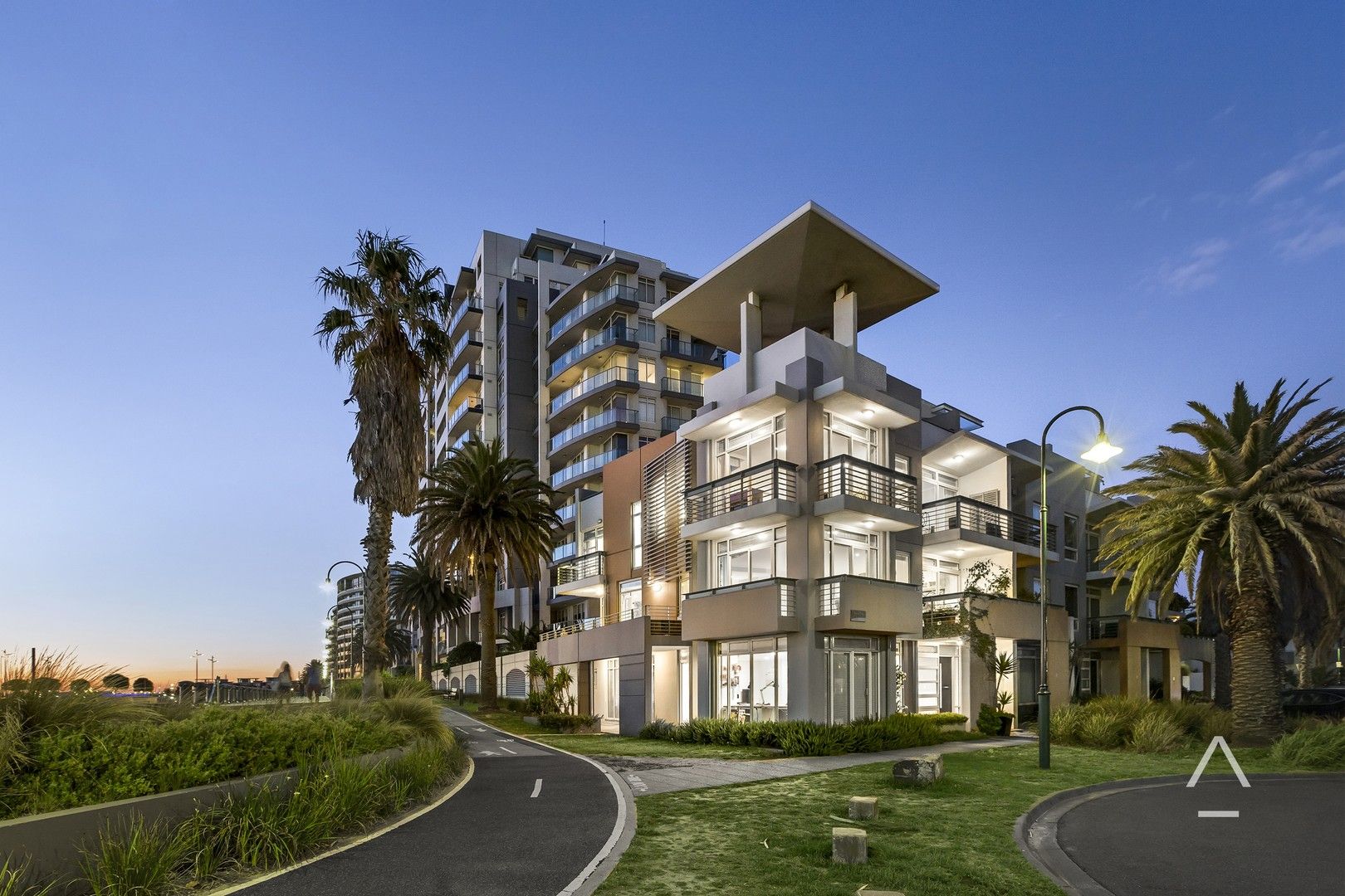 4 bedrooms House in 1 Beacon Vista PORT MELBOURNE VIC, 3207