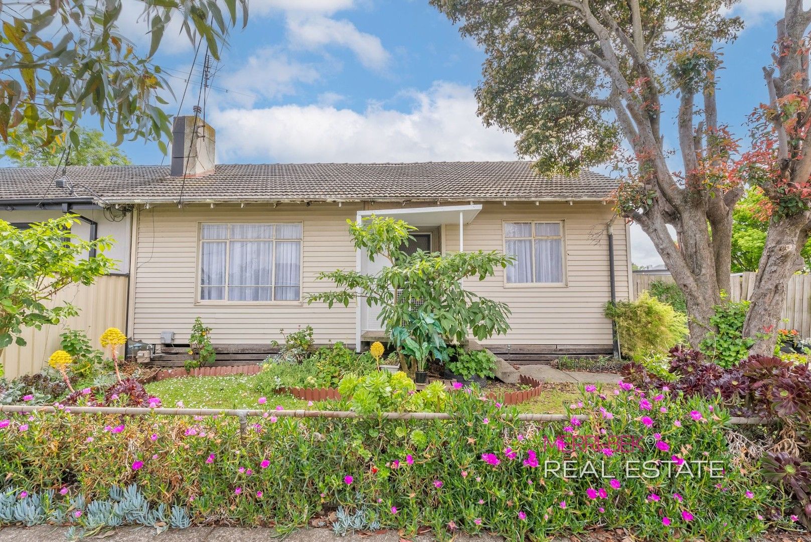3 bedrooms House in 6 Trethowan Street BROADMEADOWS VIC, 3047