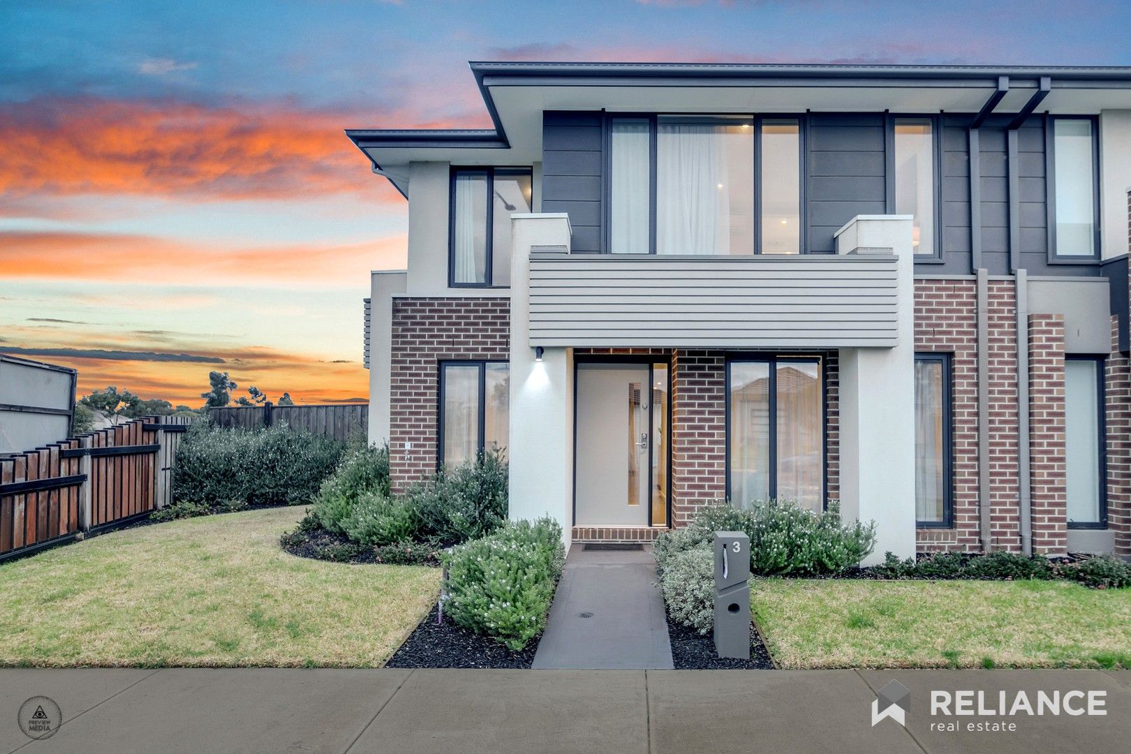 4 bedrooms House in 3 Montmarte Drive TRUGANINA VIC, 3029