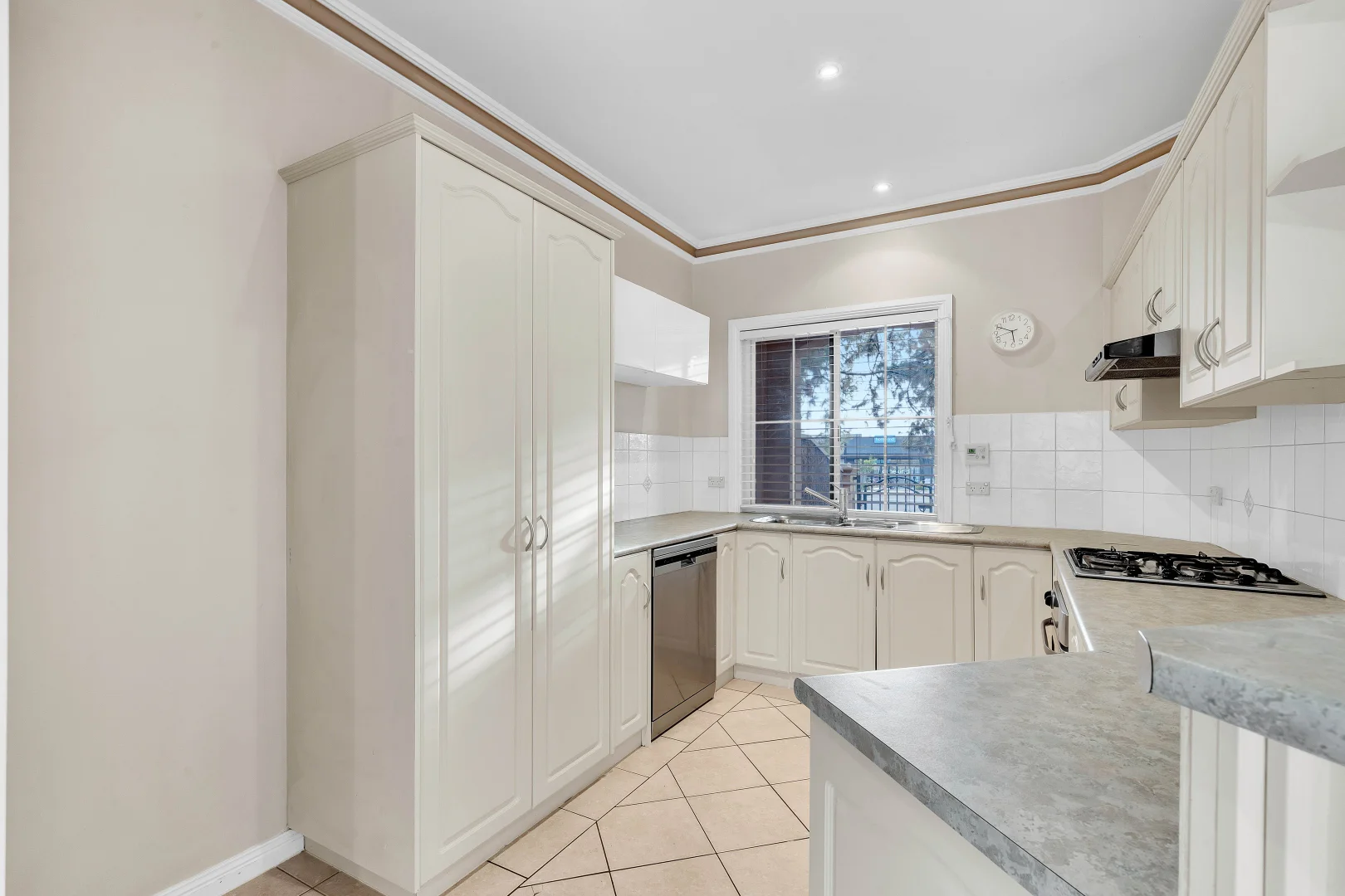 Additional image 3 of 4/2-8 Chatswood Court, Oakden SA 5086